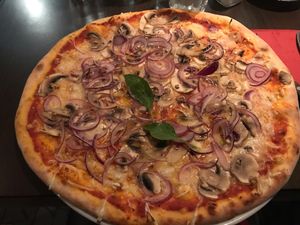 Vegan Pizza Bio at Feca in Stockholm