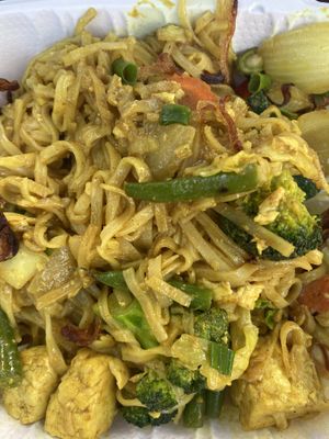 Yellow curry noodles  at Rajanee Thai in Haleiwa