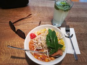 African peanut pot with coconut cream rice + homemade lemonade at my indigo - Stainerstrasse in Innsbruck