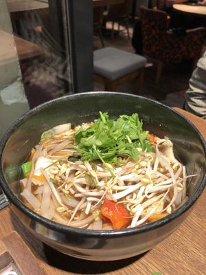 Lemongrass noodle bowl at my indigo - Stainerstrasse in Innsbruck