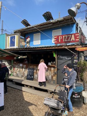 Pizzeria La Pampa  at The Green Market Berlin in Berlin