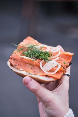 Smoked Carrot ‘Salmon’ Sandwiches [Vegan] at The Green Market Berlin in Berlin