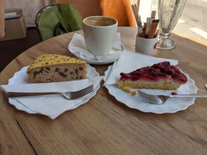 Banana cake (left), raspberry cake (right) at Kaffestuen Vesterbro in Copenhagen