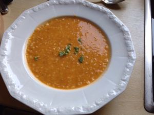 rote Linsen-Bulgur-Topf türkischer Art im Wicklow's fine diner Köln at Wicklow's in Cologne