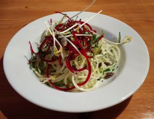 Vegan Vegetable Nudels With Roasted Seeds  at Urten in Copenhagen