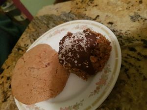 salted caramel cookie and raw nut at Dandelion Community Cafe in Orlando
