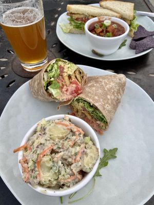 Fresh beer at Dandelion Community Cafe in Orlando