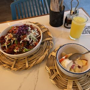 Breakfast set  at La Pitahaya Vegana in Mexico City