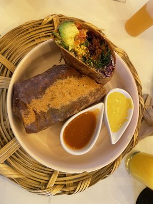 Burrito con chorizo   at La Pitahaya Vegana in Mexico City