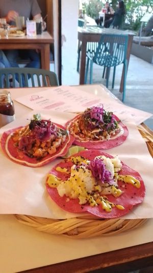 Taco de coliflor con requesón de coco 🥥 at La Pitahaya Vegana in Mexico City