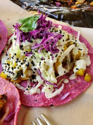 curried potato taco at La Pitahaya Vegana in Mexico City