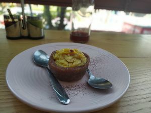 minipie de limón crudi at La Pitahaya Vegana in Mexico City