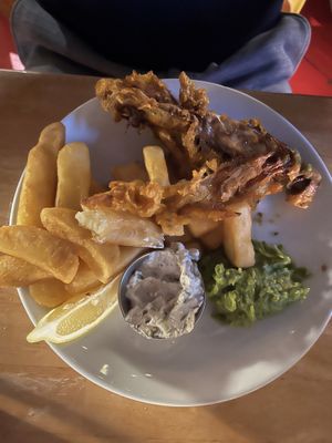Vegan ‘fish’ and amazing proper chunky chips  at Cafe Van Gogh in South West London