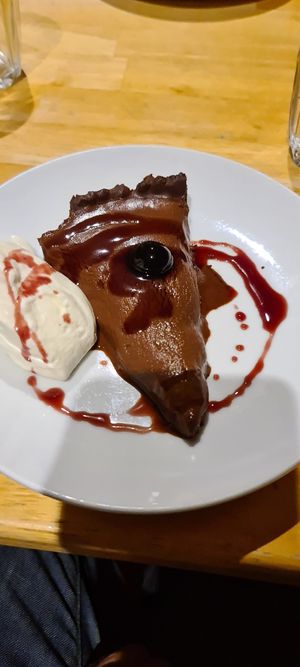  at Cafe Van Gogh in South West London