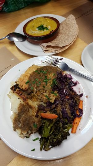 Sunday roast & flat bread and dhal at Cafe Van Gogh in South West London