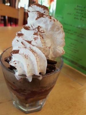 Oreo Sundae at Cafe Van Gogh in South West London