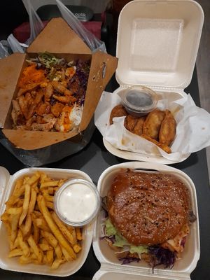 Our order: bibim box, mandus, Seoul fries, banban burger at Ban Ban Kitchen in Berlin