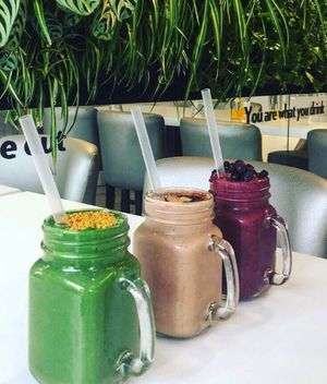 Smoothies at The Juice Smith in Cobham