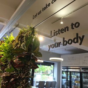 Sound advice... at The Juice Smith in Cobham