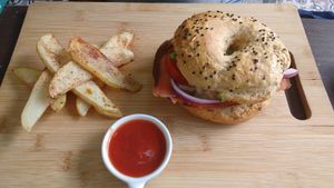 'bacon' & 'cheese' bagel at Vegamo Centro in Mexico City