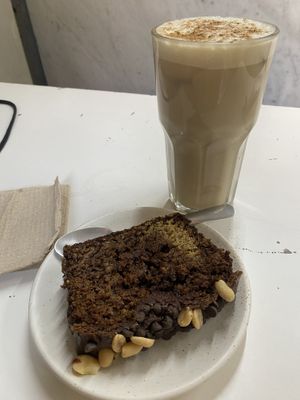 Panqué + latte frío   at Vegamo Centro in Mexico City