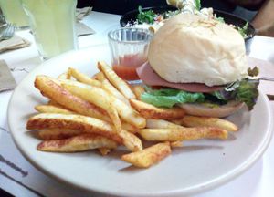 Queso hamburguesa. at Vegamo Centro in Mexico City
