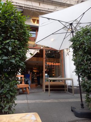 The little outside area was cozy at Vegamo Centro in Mexico City