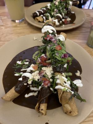 Flautas  at Vegamo Centro in Mexico City