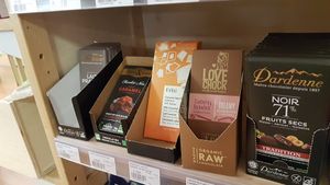 Chocolate at Biomonde L'Echoppe Bio in Joyeuse