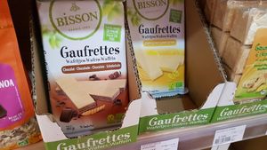 Waffles vegan at Biomonde L'Echoppe Bio in Joyeuse