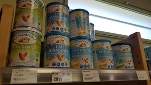 Milk in a jar or something at Biomonde L'Echoppe Bio in Joyeuse