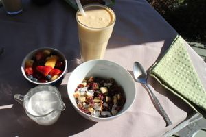 Raw vegan breakfast at Belle La Vie at belle la vie in Mondanville