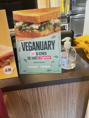 Ottimo toast vegano personale super disponibile addirittura sconto per il veganuary #Veganuary at Capatoast in Naples