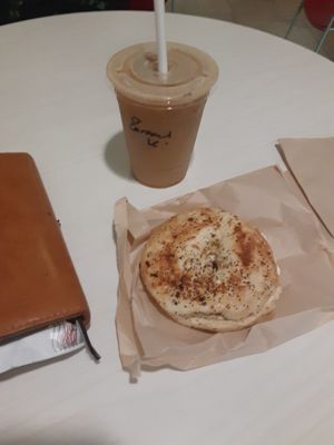  at Juicy Brew - Makiki in Honolulu