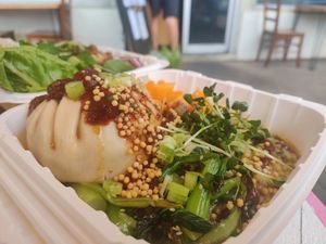 Huge dumpling at Juicy Brew - Kaimuki in Honolulu