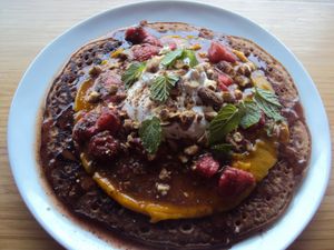 Sunday Brunch Pancake at Juicy Brew - Kaimuki in Honolulu