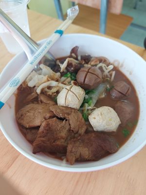 Noodle soup at Happy Mushroom - Food Stall in Chiang Mai