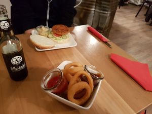Onion rings and burger at Cafe Blattgold in Kiel