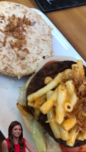 Mac & cheese burger  at Cafe Blattgold in Kiel
