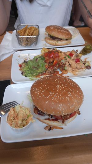 Front: Pulled Pork Burger at Cafe Blattgold in Kiel