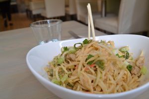 Pad Thai at Rawlicious Ottawa in Ottawa