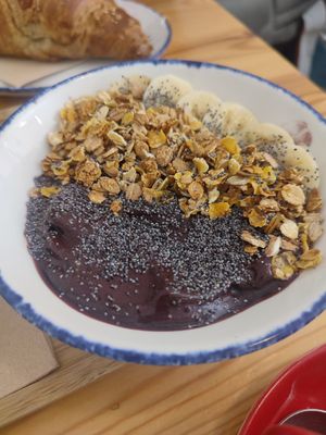  at Almalibre Acai Bar in Valencia