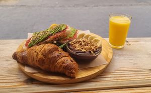  at Almalibre Acai Bar in Valencia