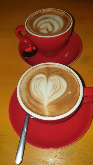 coffee at Almalibre Acai Bar in Valencia