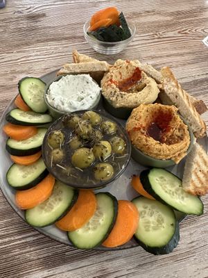 Picnic  at Almalibre Acai Bar in Valencia