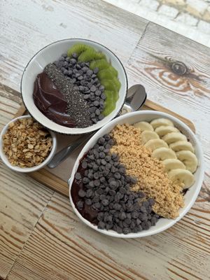   at Almalibre Acai Bar in Valencia