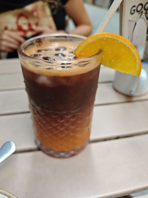 Super C drink at Almalibre Acai Bar in Valencia