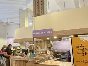   at Almalibre Acai Bar in Valencia