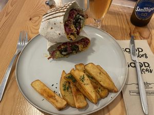   at Almalibre Acai Bar in Valencia