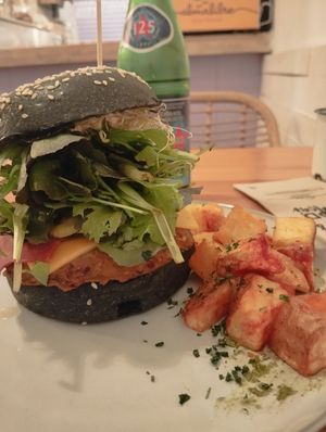  at Almalibre Acai Bar in Valencia